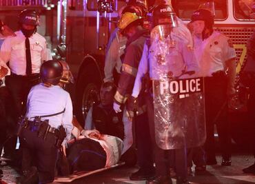 Disturbios en Filadelfia. Suman 30 policías heridos tras protestas