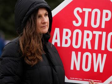 Nebraska lucha contra el aborto y condena a joven de 19 años que irrumpió su embarazo