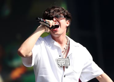 ¡Cuidado Peso Pluma! Gabito Ballesteros arrasa en Billboard con 'The GB'