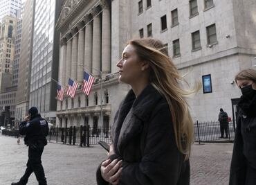 Nueva York levantará restricciones cuando 70 % de adultos tenga una dosis