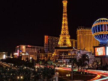 Coronavirus apaga Las Vegas; cierran hoteles, restaurantes y casinos