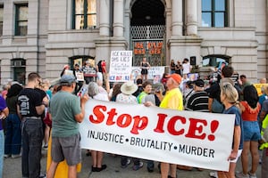 ICE revisa sus protocolos tras la muerte de migrantes durante operativos en Estados Unidos