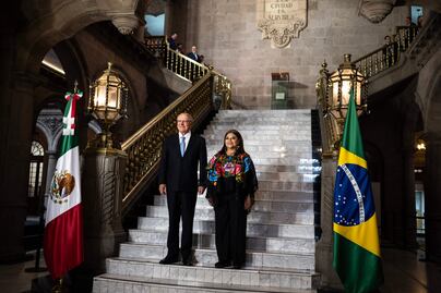 Clara Brugada entrega las llaves de la CDMX al vicepresidente de Brasil, Geraldo Alckmin
