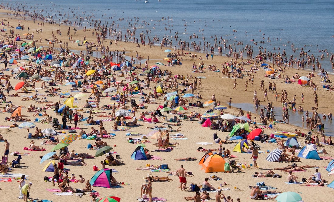 iStock/thehague / Las playas más sucias de México