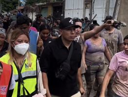 ¿Prohibieron a Yulay ayudar a damnificados por lluvias en Veracruz? Esto dijo Sheinbaum sobre el influencer