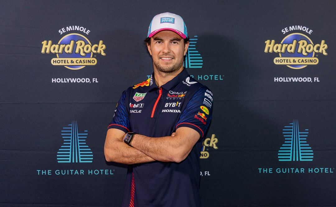 "Tenemos muy buena pinta": 'Checo' Pérez optimista para la clasificación en Silverstone. Foto: Jesus Aranguren/AP Images for Hard Rock International