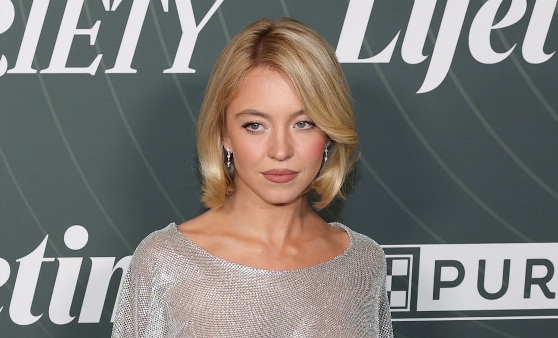 Sydney Sweeney y su look braless más arriesgado: un vestido braless completamente transparente. Foto: AFP