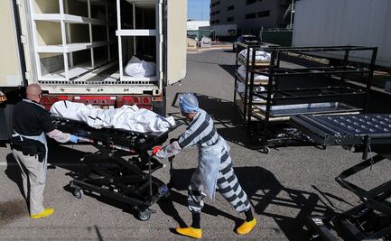Covid-19. Pagan 2 dls por hora a presos de El Paso por trasladar cadáveres
