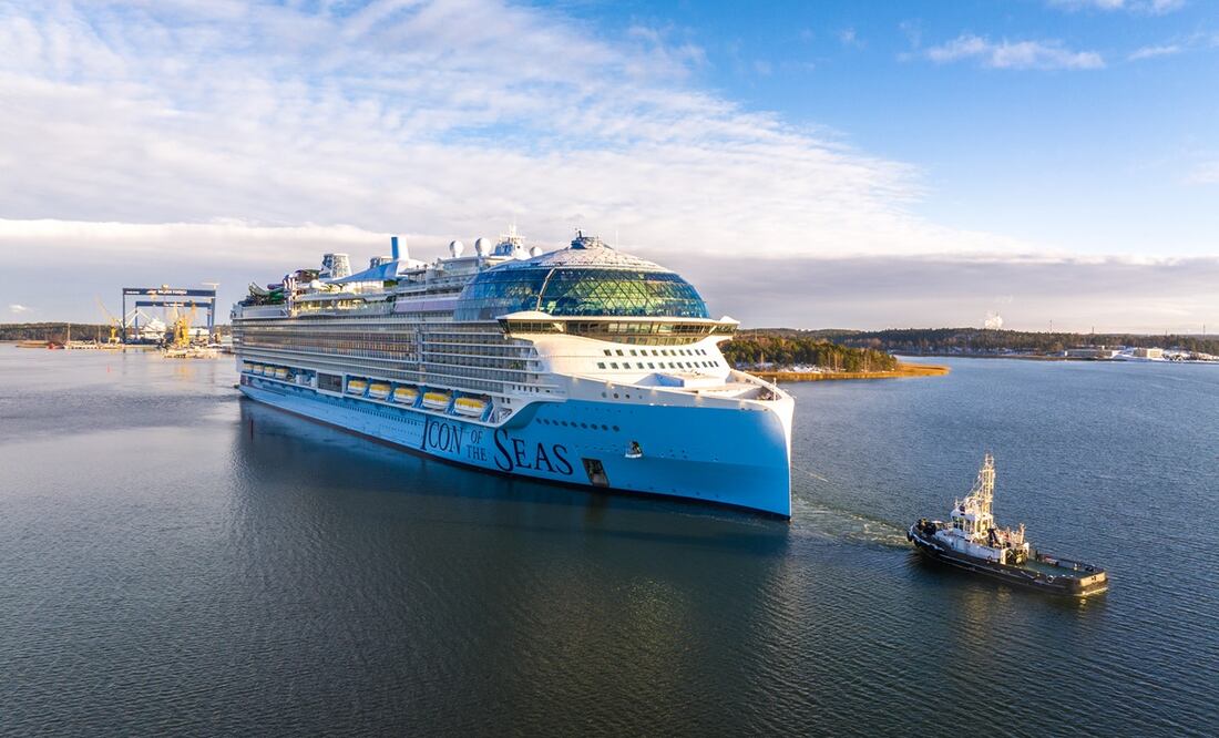 Fotografía de noviembre de 2023, cedida por la compañía Royal Caribbean, donde se muestra a su crucero 'Icon of the seas'. EFE/ Royal Caribbean