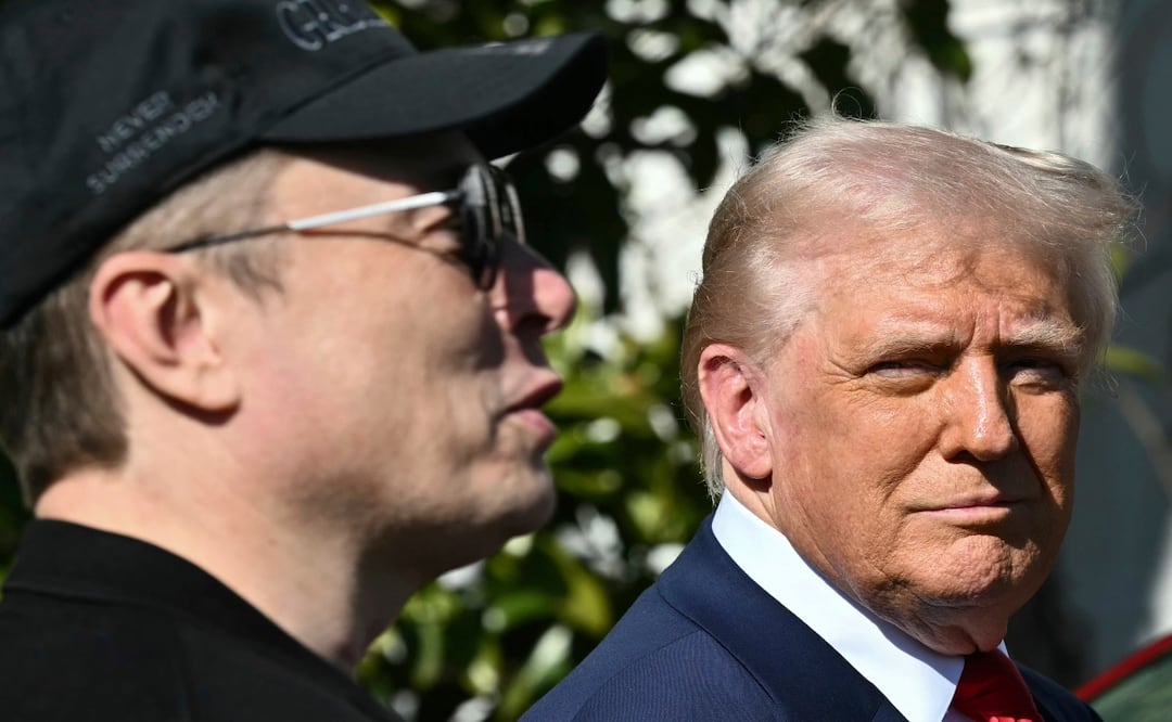 Trump califica de “terrorismo doméstico” los ataques contra propiedades de Tesla. Foto: AP