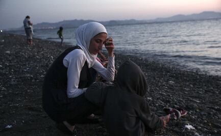 "Dos migrantes mueren ahogados tras ser arrojados al mar por guardacostas"