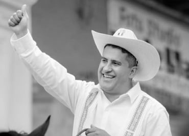 Convocan en redes a marcha nacional por el asesinato del alcalde Carlos Manzo:  Lo que se sabe sobre la protesta del 15 de noviembre