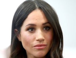 ¿Meghan, ‘La víbora’? Critican a duquesa de Sussex por ‘tratar mal’ a su mejor amiga. VIDEO