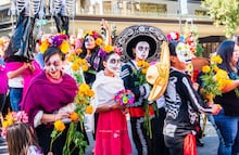 Día de Muertos: Cuándo llegan los difuntos adultos y lo que no puede faltar en su ofrenda