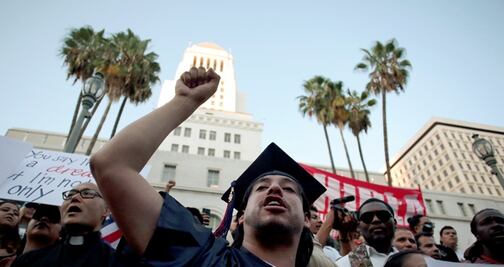 Carolina del Norte protegerá derechos de alumnos migrantes sin papeles