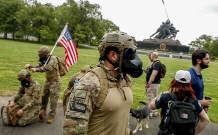 NY celebra Memorial Day con pequeñas reuniones en lugar de desfiles