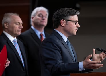 Cámara Baja de EU aprueba extender el presupuesto para evitar un cierre de Gobierno