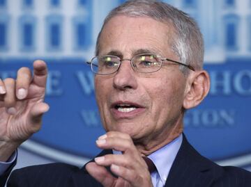 Fauci, menos optimista que Trump sobre vacuna contra Covid-19
