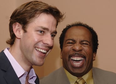 Atacan a actor de 'The Office' con mensajes racistas en Instagram