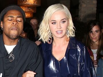 Katy Perry deslumbra con vestido de látex en Los Ángeles