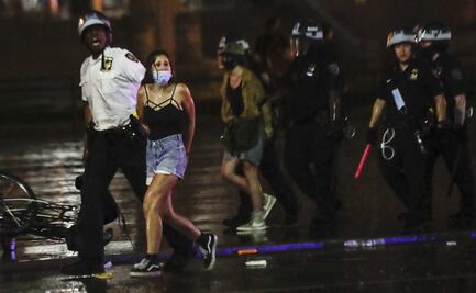 Numerosos arrestos en Nueva York tras toque de queda