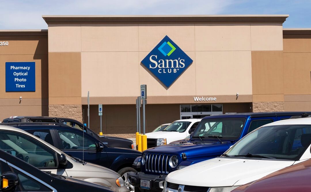 Sam's Club. iStock/ jetcityimage