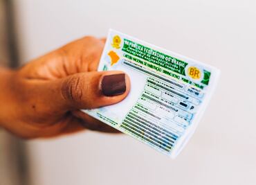 Minnesota se suma a estados que avalan licencia de conductor a indocumentados