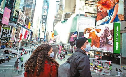 Nueva York recomienda volver a usar cubrebocas en lugares públicos