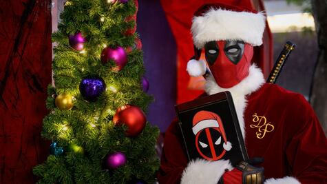 Deadpool y todos los personajes que podrás ver durante la Navidad en Disney California Adventure