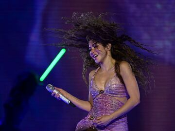 Shakira arrasa en Río: inicia su gira “Las mujeres ya no lloran” ante 46,000 fans