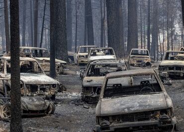 Un nuevo incendio en California arrasa con un pueblo entero