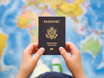Estos son los pasaportes más poderosos en 2025: Estados Unidos sale del Top 10 por primera vez