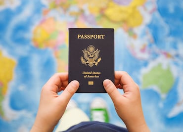 Estos son los 10 pasaportes más poderosos del mundo para viajar en 2025