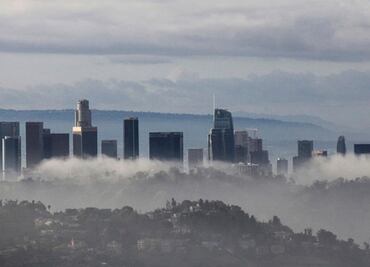 Tormentas causan apagones y aludes en California