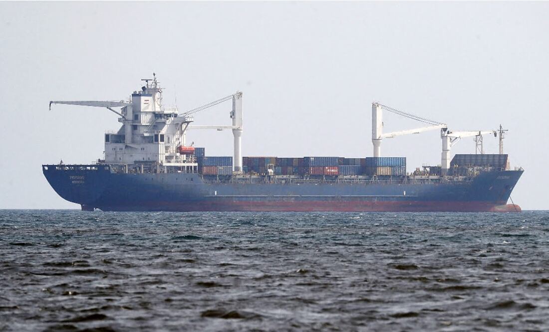 Alerta: Reino Unido advierte que Rusia podría atacar barcos civiles en el Mar Negro. Foto: EFE