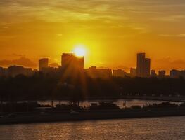 Condenada a 25 años de cárcel por la muerte de su hija olvidada en un vehículo