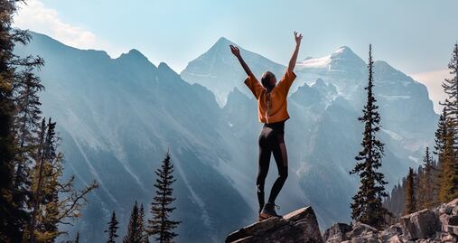 Los optimistas sí viven más, asegura estudio de Harvard