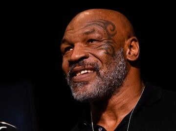 Mike Tyson sufre “emergencia médica” previo a su pelea con Jake Paul. ¿Qué le pasó?