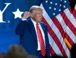 Trump revela que su hijo Barron estudia negocios en la Universidad de Nueva York