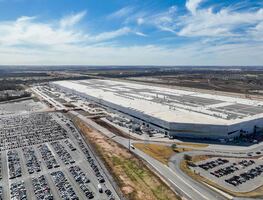AMLO confirma que Tesla instalará su planta en Monterrey