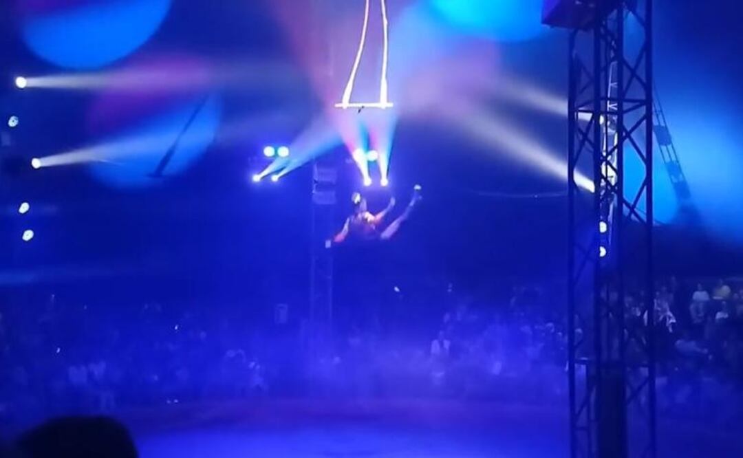 Video | Una trapecista rusa cayó durante una función de circo. Foto: Captura de pantalla