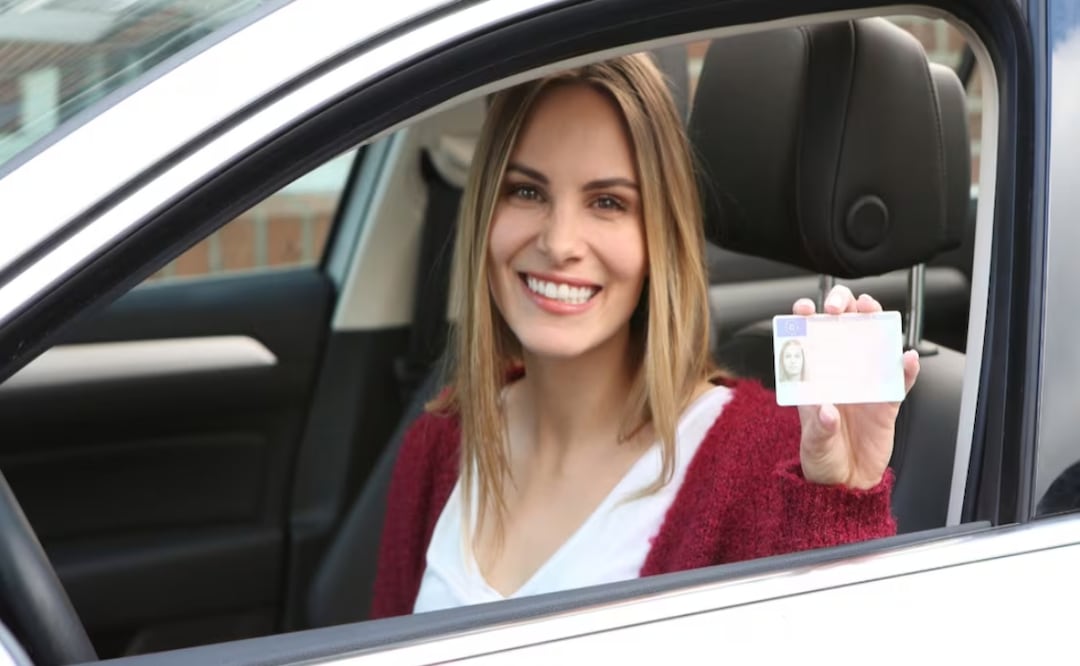 Licencia de conducir permanente. Tutorial para tramitarla sin hacer examen: requisitos, precio y citas. Foto: Adobe