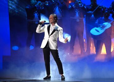 Alejandro Fernández dará concierto por Día de las Madres; ¿dónde y a qué hora verlo?