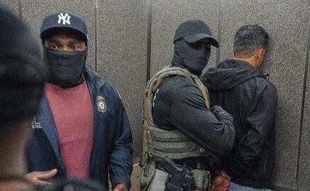 Fiscales de 20 estados piden al Congreso frenar redadas de ICE con agentes enmascarados y de civil