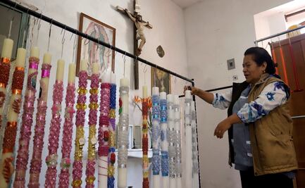 Día de Muertos. ¿Qué significan las velas en los altares?