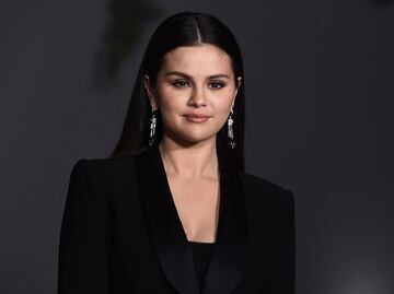 Selena Gomez revela que tuvo pensamientos suicidas debido a la bipolaridad