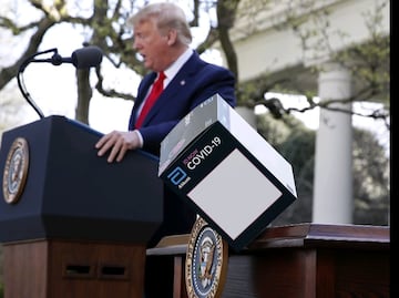 Trump sugiere que desinfectantes podrían ayudar; fabricantes lo desmienten