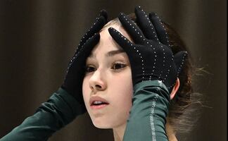 Kamila Valieva, estrella del patinaje artístico, ¿seguirá en Pekín 2022?