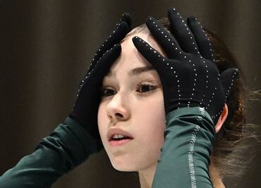 Kamila Valieva, estrella del patinaje artístico, ¿seguirá en Pekín 2022?