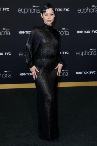 Alexa Demie, de 'Euphoria', luce revelador vestido transparente braless